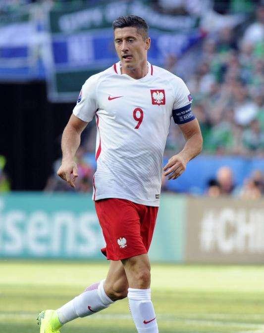 Svizzera-Polonia, le probabili formazioni: Lewa vs Embolo, in campo due italiani