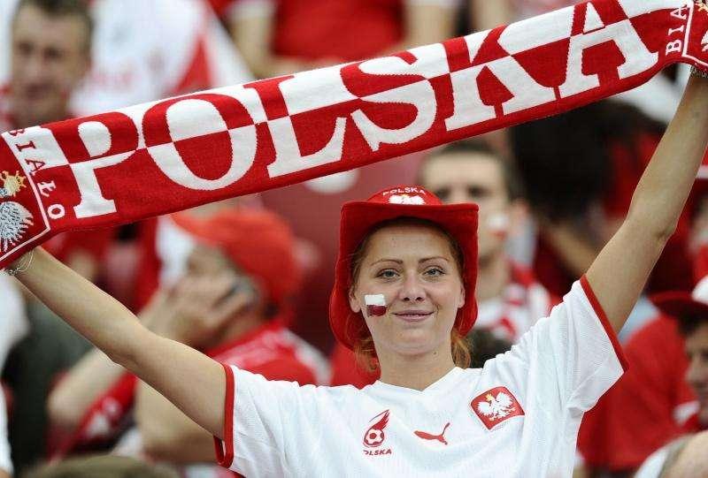 Polonia, Grosicki: "L'infortunio? Mio papà dice che devo stringere i denti perché tutta la nazione crede che giocherò" 