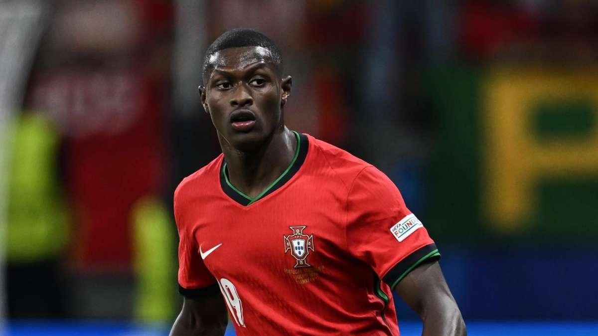 Portogallo, Nuno Mendes: "Se Mbappè dovesse venire dal mio lato, farò del mio meglio per fermarlo"