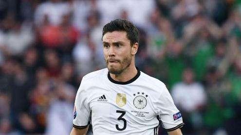 Germania, leggera influenza per Hector: con l'Italia non dovrebbe essere in dubbio