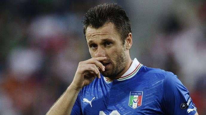 Italia, Cassano ci ricasca: aggredito un giornalista