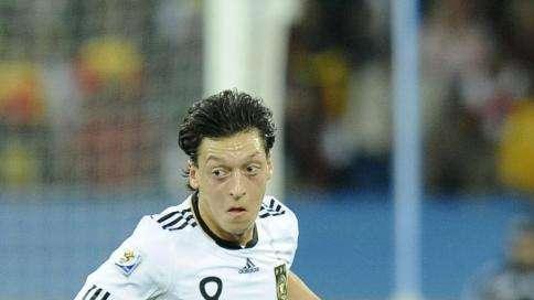 Italia, Ozil pericolo numero uno