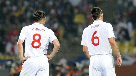 Inghilterra, fiducia per i recuperi di Terry e Cahill