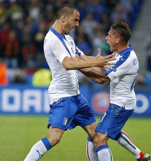 Italia, Bonucci: assist con parastinchi speciali