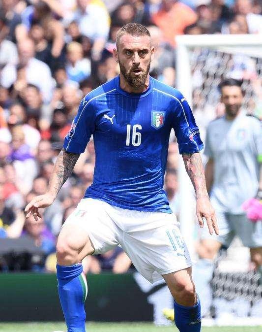 Italia, Le Monde esalta De Rossi: "Il legionario"