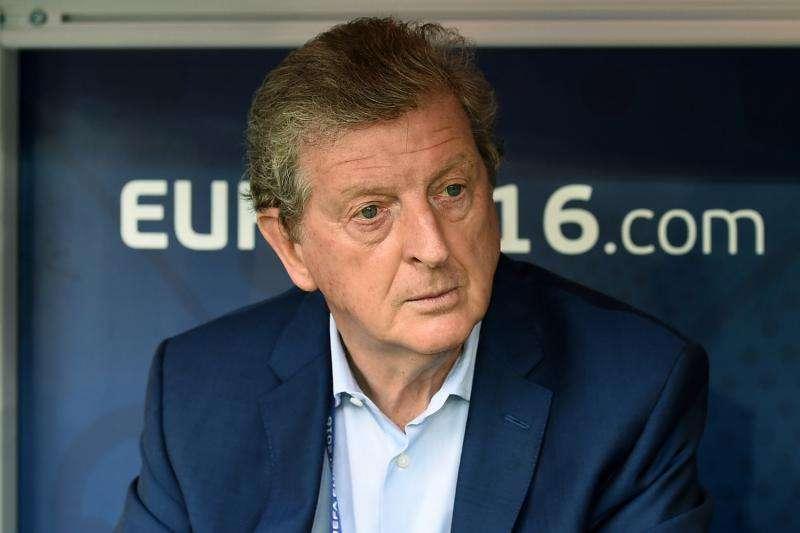 VIDEO - Figuraccia inglese, Hodgson si dimette