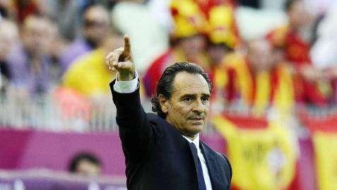 Italia, Prandelli: "Qualche cambio ci sarà. Cassano? Non ci facciamo mancare nulla..."
