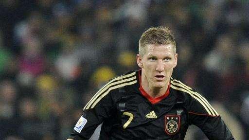 Germania, infortunio alla caviglia per Schweinsteiger