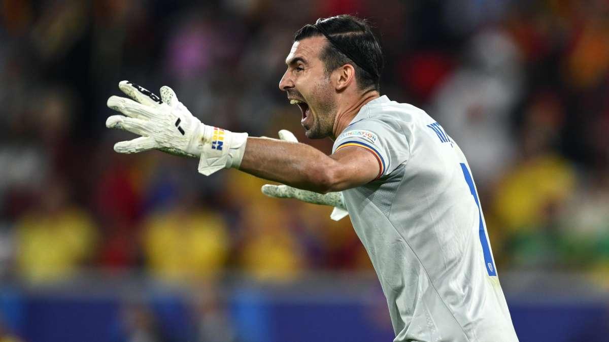 Italia, De Grandis: “Buffon non credo si senta responsabile, altrimenti avrebbe dato le dimissioni. Ma vorrebbe avere…”