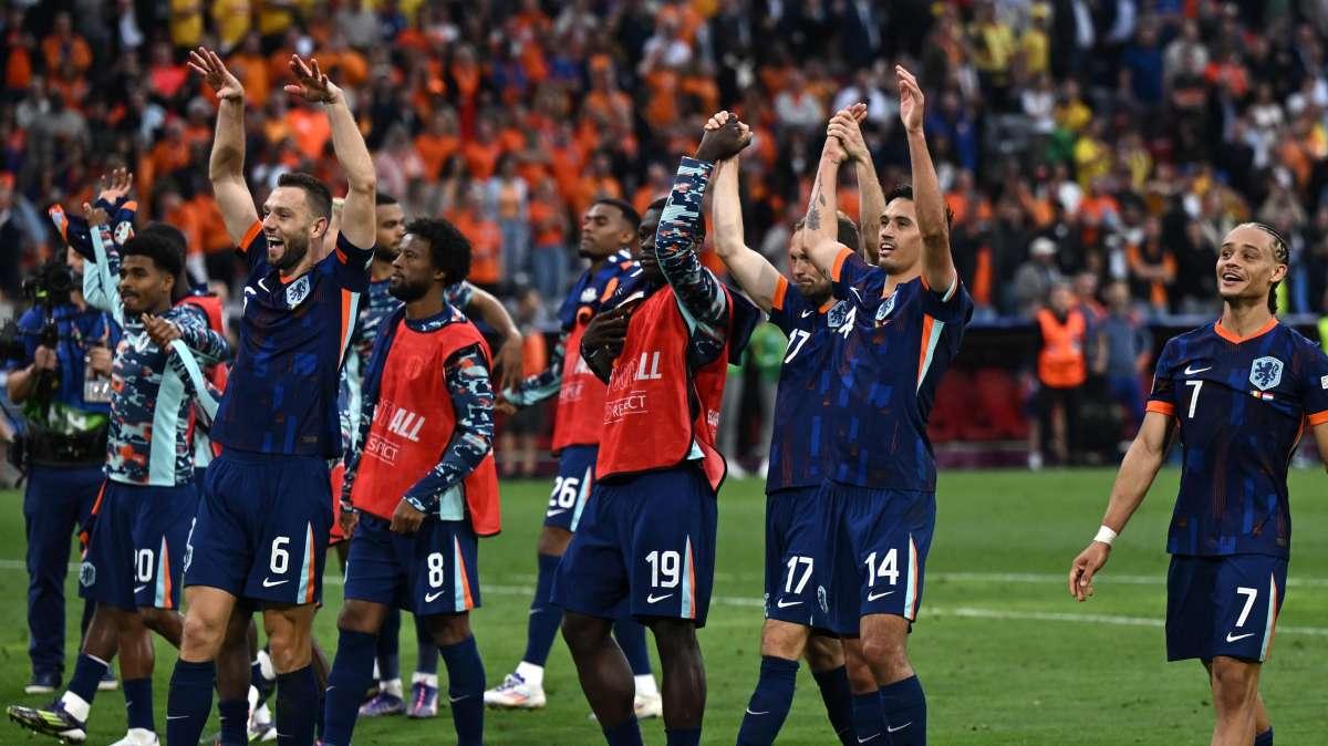Le pagelle dell'Olanda - Gakpo man of the match, Malen chiude i giochi