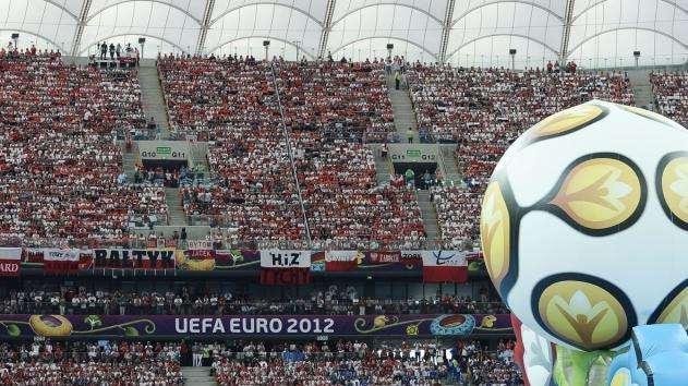 Troppe notti brave a guardare l'Europeo: muore ragazzo cinese