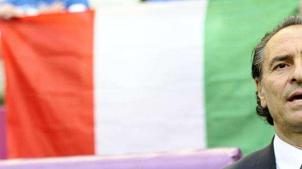 Italia, De Rossi e Prandelli in conferenza stampa