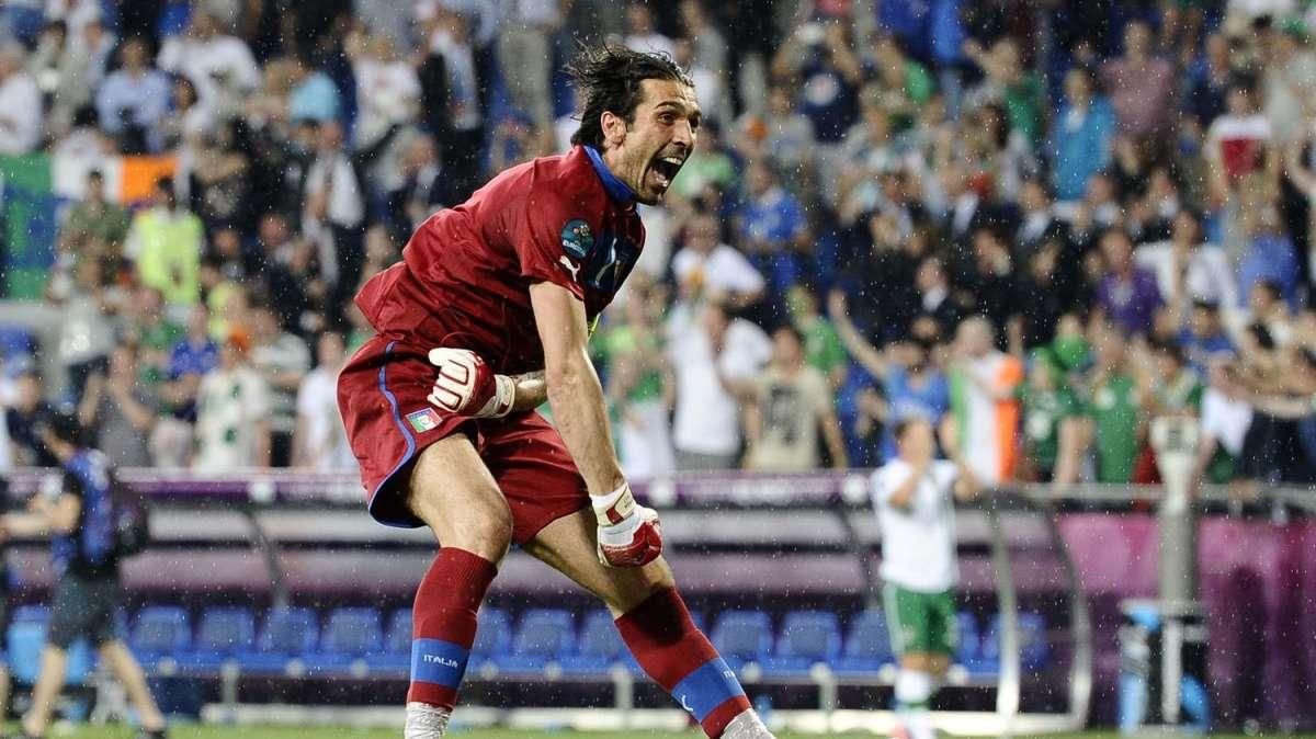 Italia, Buffon: "Complimenti al popolo irlandese, da applausi"