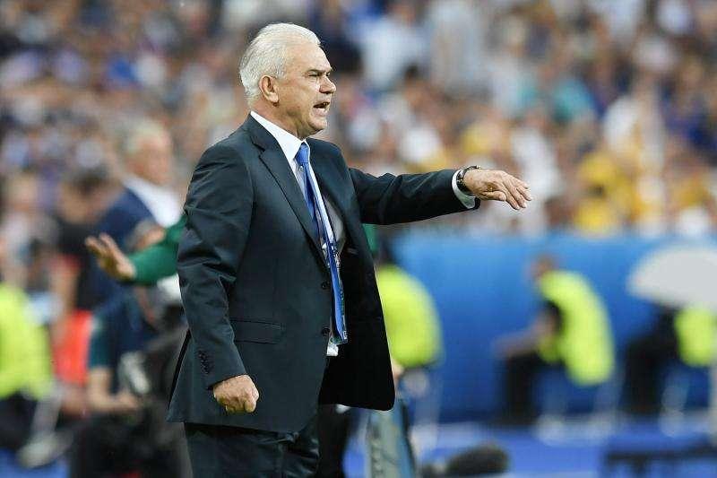 Romania, Iordanescu: "Abbiamo perso per un errore nostro. Senza vittorie non meriti di passare"