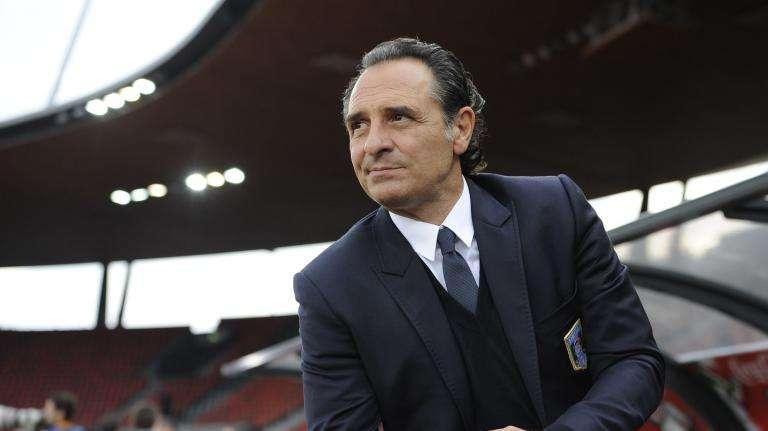 Prandelli: "Maggio e Balotelli hanno problemi. Barzagli? Vogliamo..."