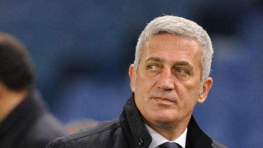 Svizzera Petkovic: "Svizzera favorita con la Francia nel girone? A me interessa scrivere la storia"
