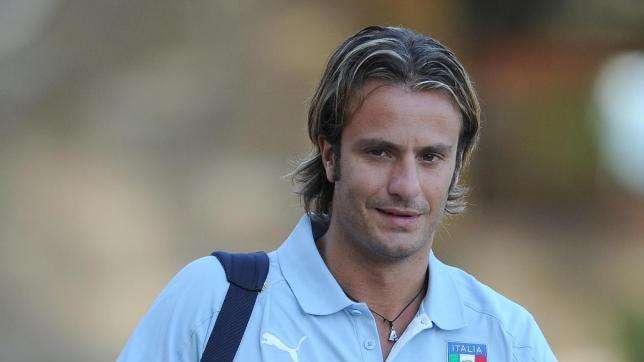 Italia, Gilardino fermo un mese