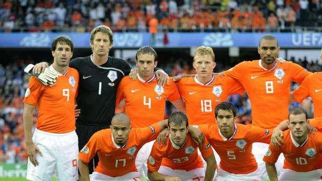Olanda, van der Vaart non ci sta: "Il ct non mi vede proprio"