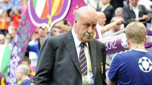 Spagna, Del Bosque presenta la sfida con la Francia: "Vedremo se riusciremo a cambiare la storia"