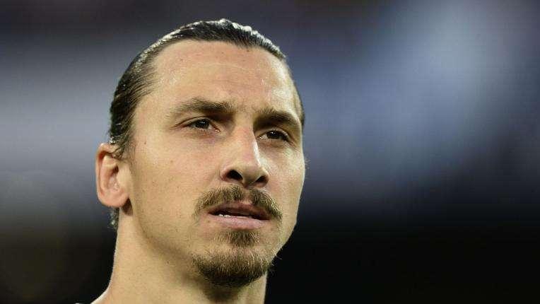 VIDEO - Ibrahimovic show in conferenza 