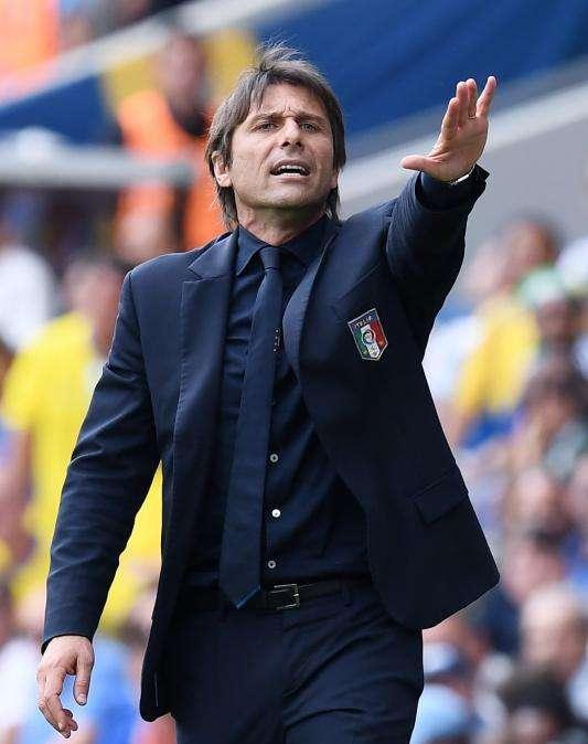 Italia, Conte: "Chi si aspettava di vederci agli ottavi dopo due partite?"