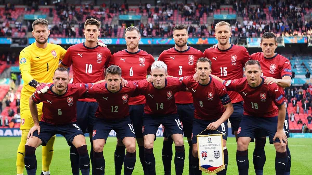 Repubblica Ceca, incredibile Sadilek: s'infortuna sul triciclo e salta Euro 2024
