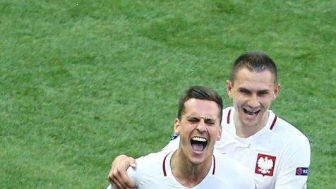 VIDEO - Polonia, Milik: "Bello giocare contro Ronaldo"