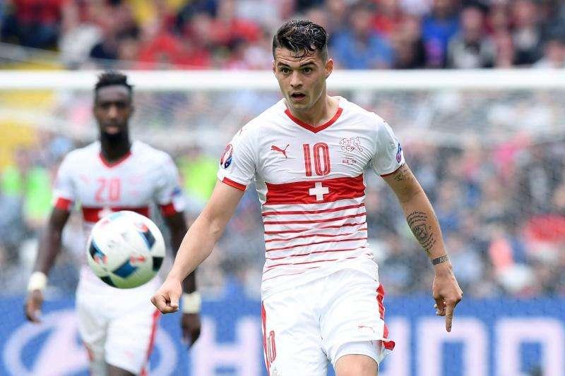 Svizzera, Xhaka: "Partita speciale per la mia famiglia: orgoglioso di mio fratello"
