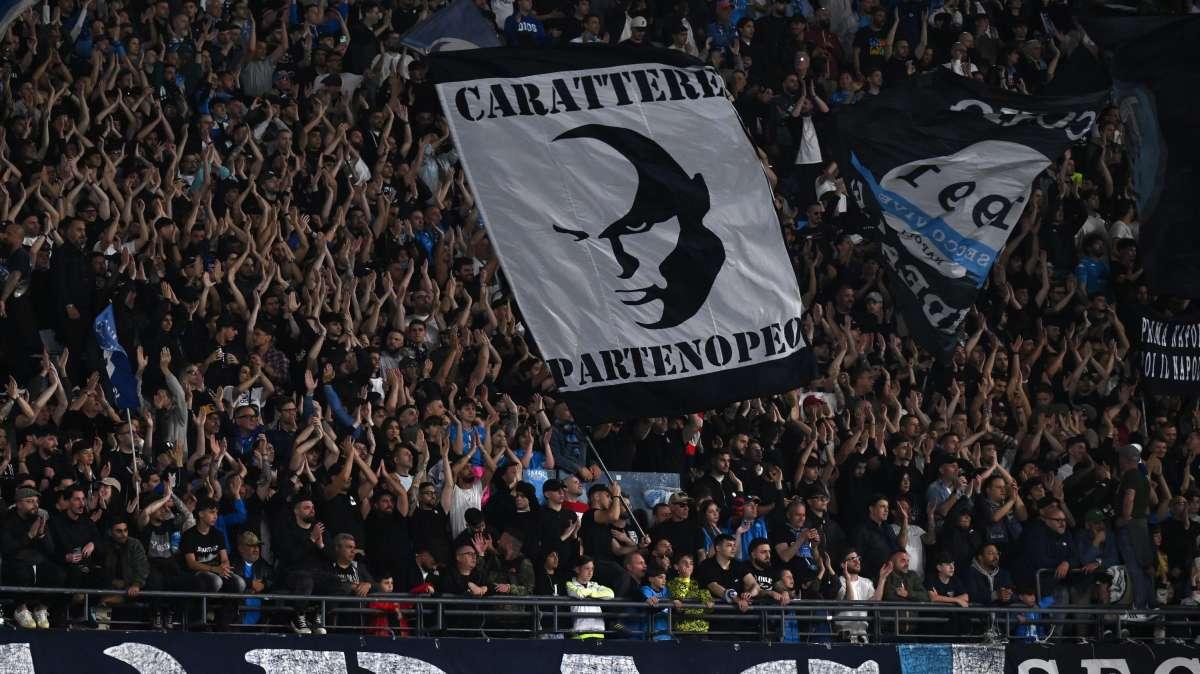 Le probabili formazioni di Napoli-Cagliari: Raspadori favorito su Neres