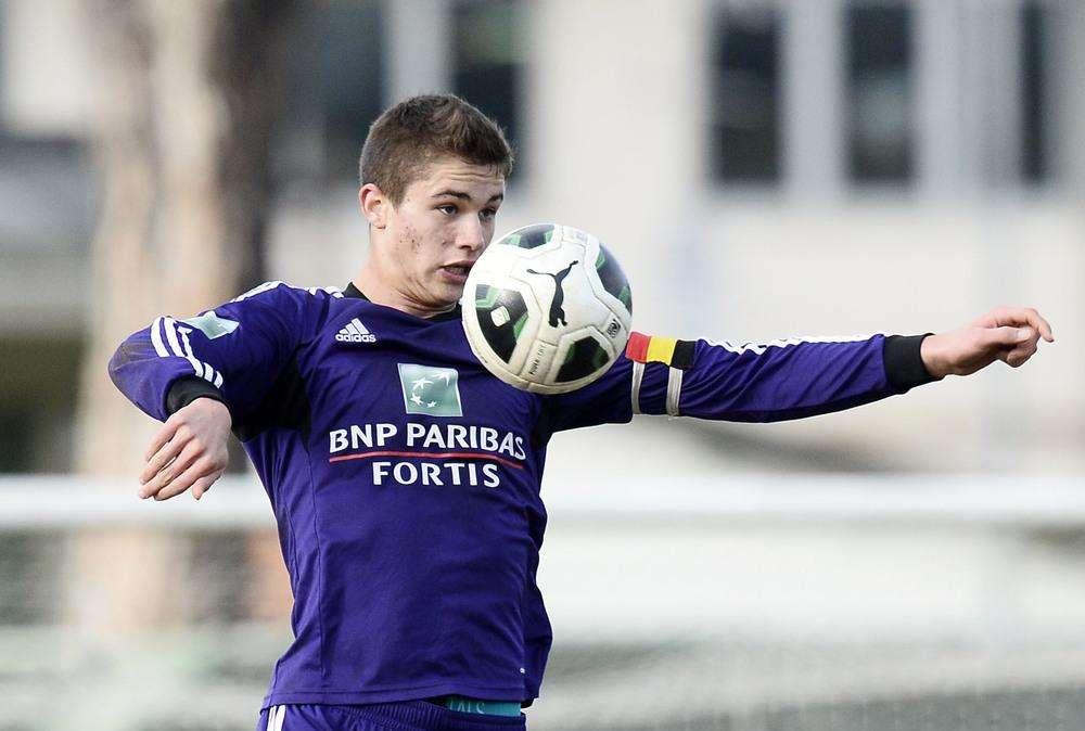 Dendoncker al Napoli - la nostra scheda al fantacalcio