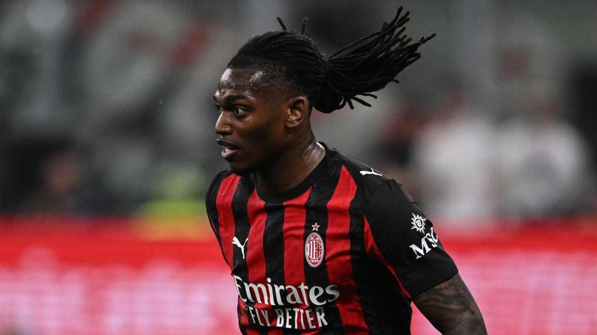 Fantacalcio, le formazioni ufficiali di Milan-Atalanta: Leao con Gimenez. Fuori Scamacca
