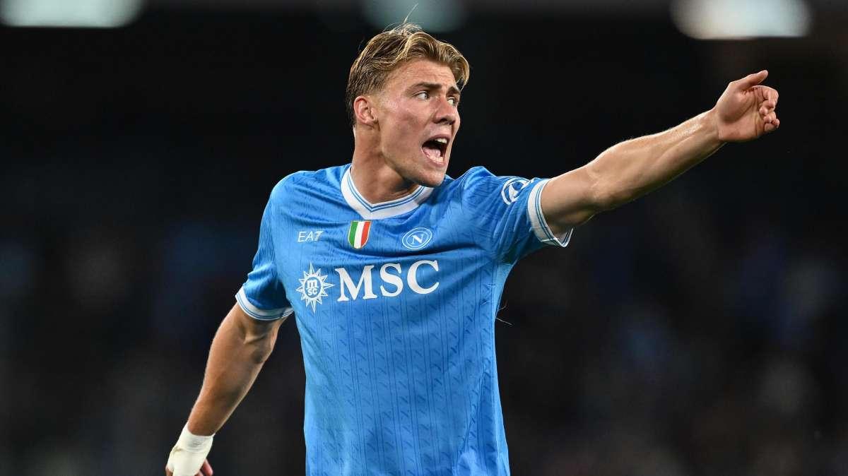Serie A, le formazioni ufficiali di Napoli-Udinese: Hojlund vs Davis
