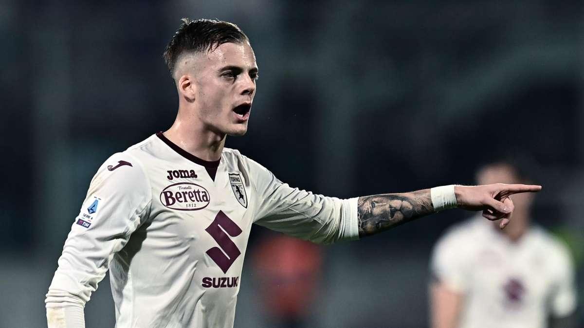 Le probabili formazioni di Torino-Juventus: torna Ilic tra i convocati, dubbio sulle corsie per Allegri