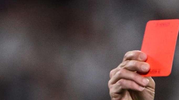 Giudice Sportivo, cinque squalificati: uno in Catanzaro-Frosinone
