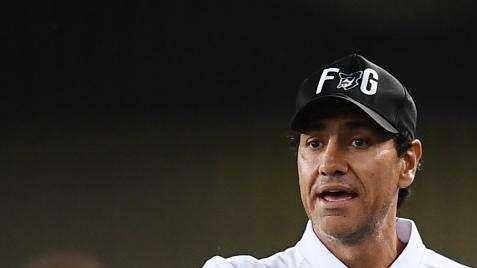 Nesta su Instagram: "Felice e carico per questa nuova avventura"