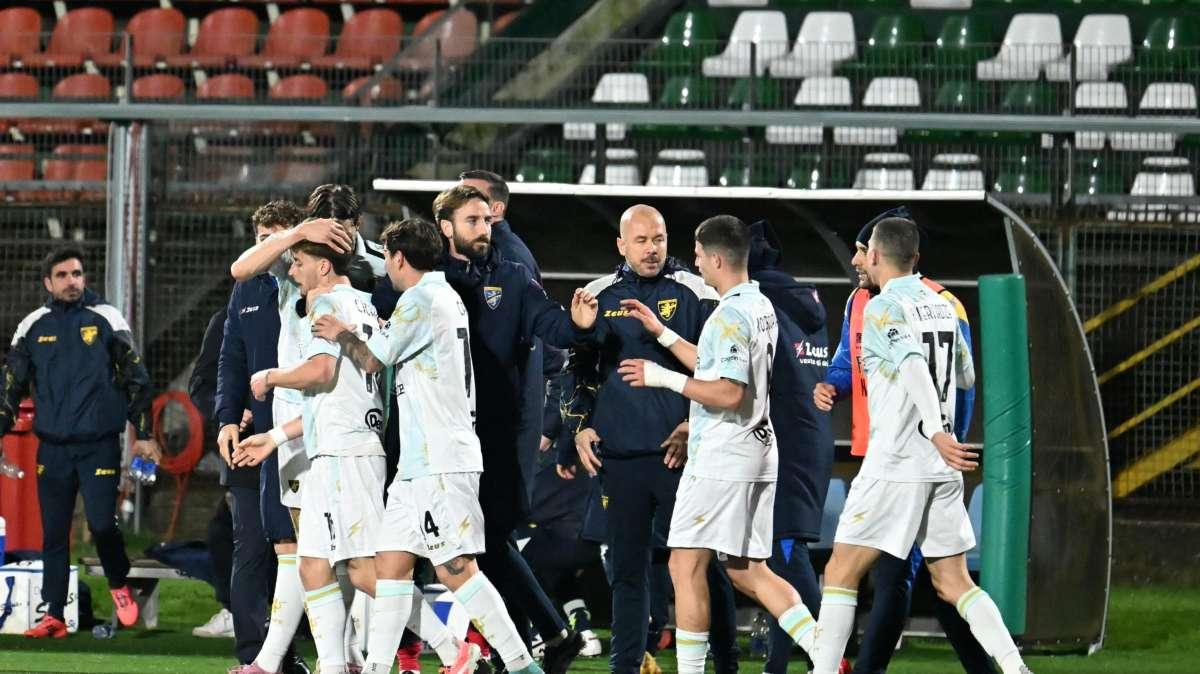 Frosinone, trasferta che 'sa di casa': giallazzurri con il miglior rendimento esterno in stagione