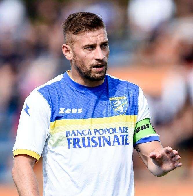 Dionisi, la presunta lite con Nesta e un dilemma: contro il Venezia avrà una maglia da titolare?