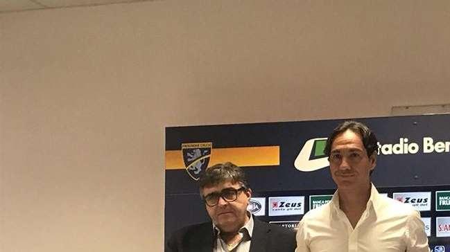 Nesta si mette in posa con Salvini e Frara: ecco la foto ufficiale che dà il via alla stagione 2019/20