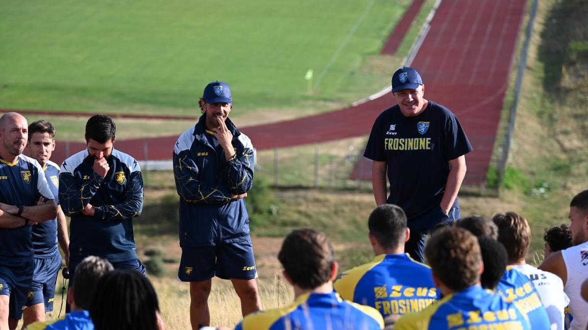 Frosinone, la leggenda al Terminillo: mister Alvini porta la squadra alla Spada nella Roccia