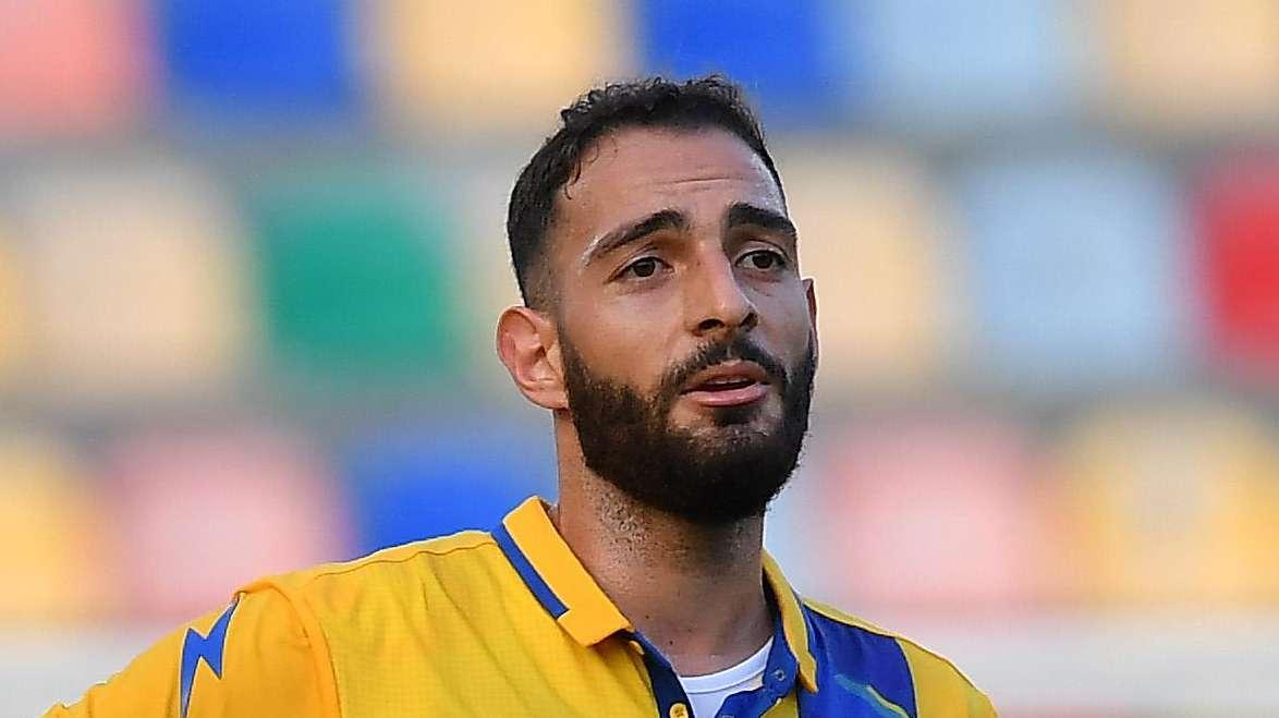 La prima ufficiale di Kastanos: paga a caro prezzo un'ingenuità. Pericoloso ma sterile in zona gol