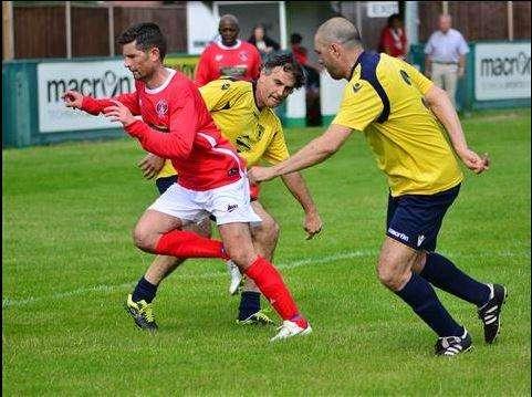 FOTONOTIZIA - Vecchie glorie Charlton vs Frosinone 2 a 2 - LE FOTO - Raccolte 1,500 sterline per il Great Ormond Street