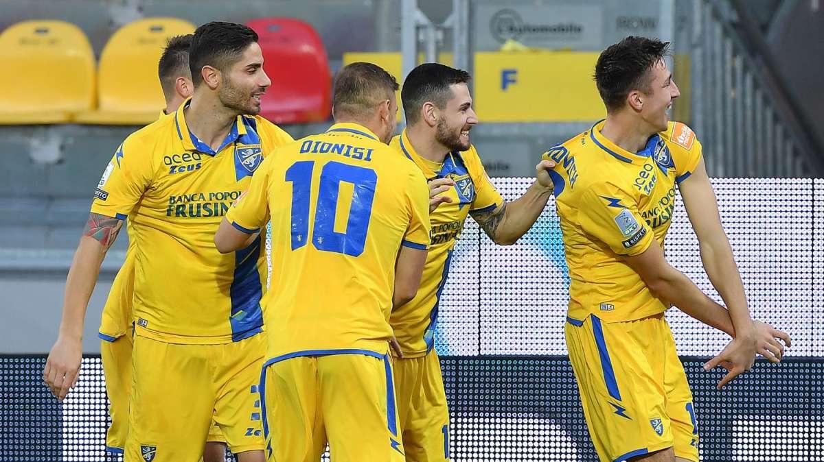 Il Frosinone conclude con un poker a Reggio Calabria, Novakovich torna a casa con il pallone