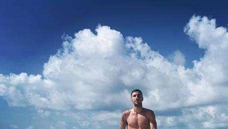 Nicola Citro si gode il relax al mare delle Maldive