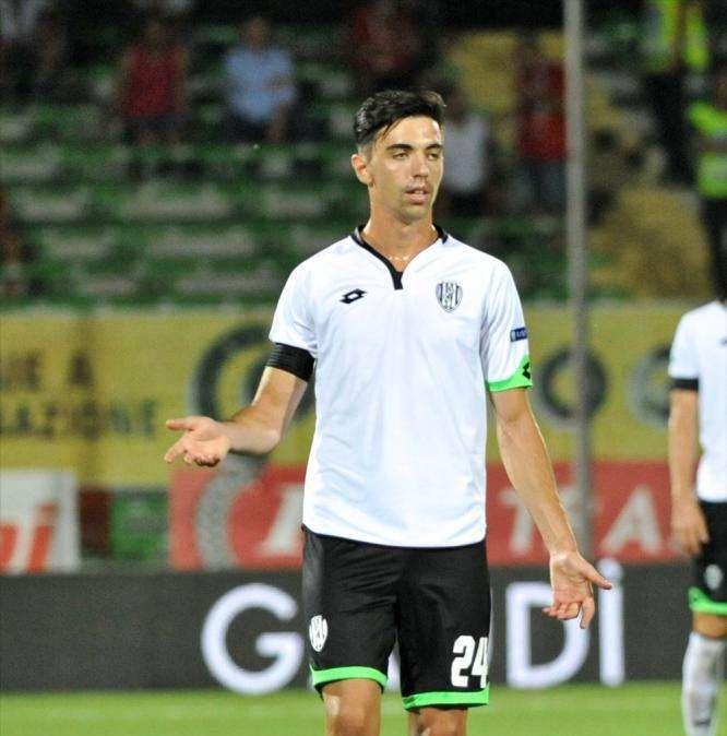 Carattere, fiuto del gol e piedi buoni: ecco il neo giallazzurro Mattia Vitale