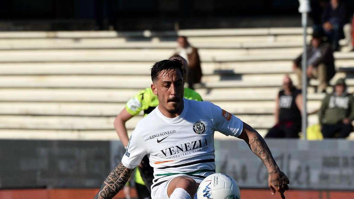 Frosinone-Venezia 1-2: il tabellino del match