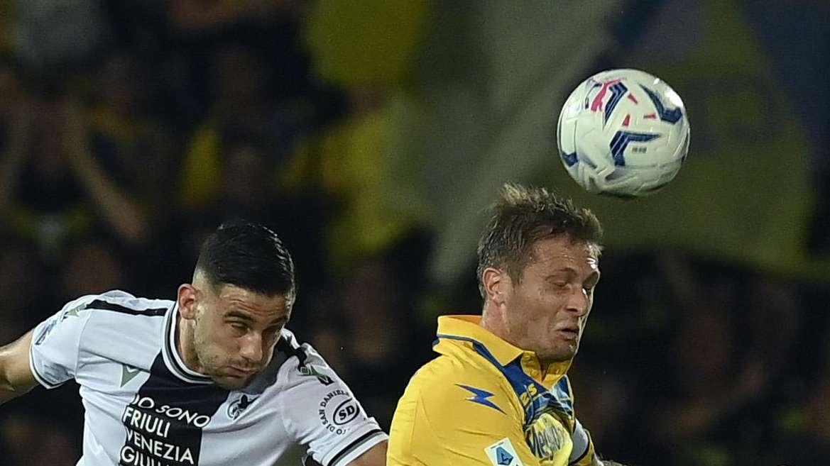 Calciomercato Frosinone - Uno entra uno esce, in difesa al momento...