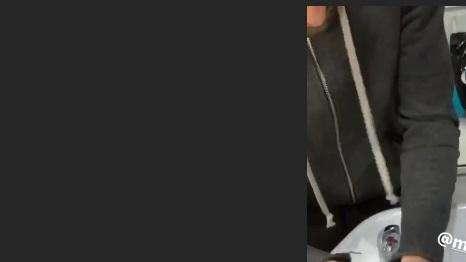 Eguelfi, la storia Instagram diventa virale: si fa fare lo shampoo da... Paganini