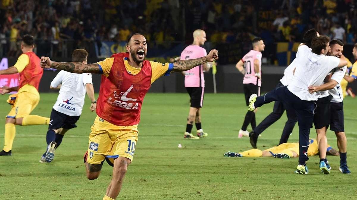 ACCADDE OGGI -  Frosinone-Palermo 2-0, bentornata Serie A! Gli ultimi minuti del match!