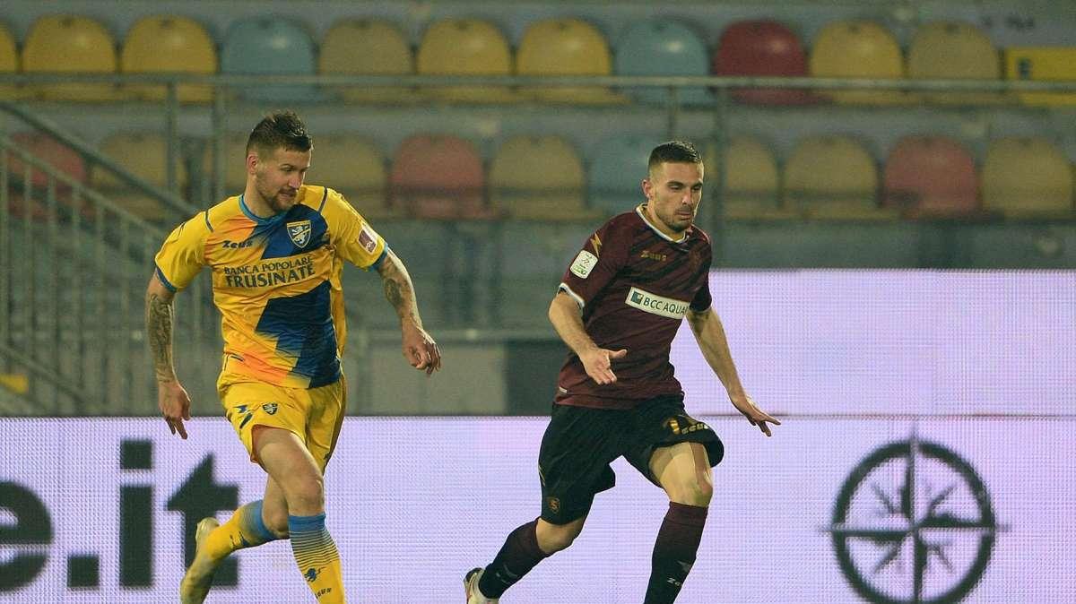 CALCIOMERCATO FROSINONE - Parzyszek-Cluj: accordo non trovato