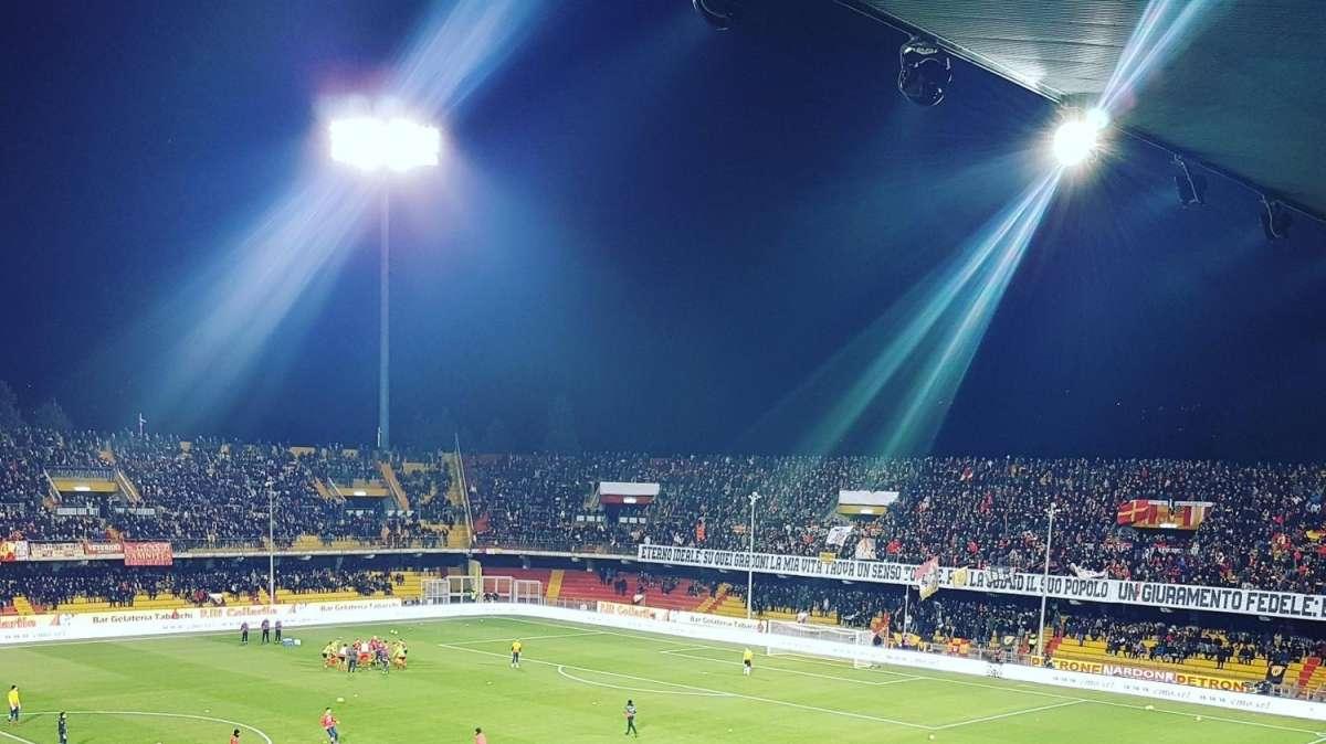 RIVIVI IL LIVE TF Benevento-Frosinone 2-1: FINITA! Il Benevento conquista i primi 3 punti della stagione. Il Frosinone esce sconfitto immeritatamente